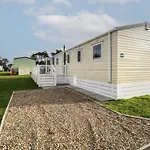 46 Foxburrow Hang