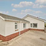 Host & Stay - Kittling Nook