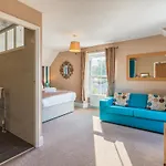 Rooms At The Highcliffe