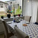 Hillcrest Bed & Breakfast