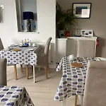 Hillcrest Bed & Breakfast