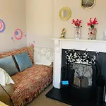 Charminster Homestay