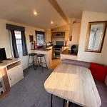 3 Bedroom 8 Berth Cosy Static Family Caravan