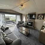 Golden Palm Resort - The Ascot - Coastal Caravan Breaks