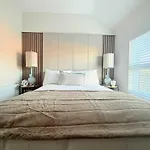 No 50 - 2Nd Floor Beautiful One Bed Apartment In Liverpool Sleeps 4