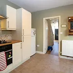 4 Trafalgar Square - 3 Bed House - Great Yarmouth