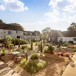 The Hayloft, Sewerby, Bridlington, Wi-Fi & Parking