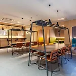 Your Perfect Student Home In Benson Yard