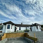 Firth View 1 - Country Escape With Sea Views Of Arran!