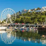 Stunning Sea View Central Torbay Home With Parking