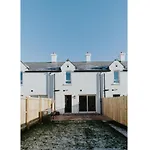 Central Ballycastle Beach Residence