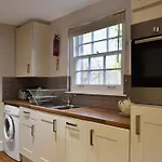Chesnut Cottage - 27524