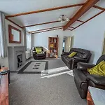 Gorgeous Lodge With Decking At Southview Holiday Park In Skegness Ref 33093V