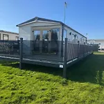 Lovely 8 Berth Caravan At Naze Marine Holiday Park In Essex, Ref 17017D