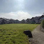 Fishers View, Castle Approach, Tregenna Castle