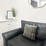 Contractors Dream, 4 Bedroom 2 Bathroom