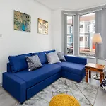 Fairburn House - Air Host & Stay