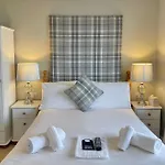 The Seacliffe - Whitby