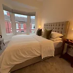 Liverpool Coco House - 3 Bedrooms