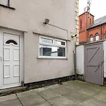 Jubilee House - Free Parking, Self Check-In, Fast Wifi And Smart Tv