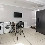 Jubilee House - Free Parking, Self Check-In, Fast Wifi And Smart Tv