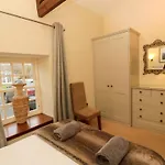 Lapwing Cottage
