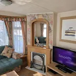 L&G Family Holidays 8 Berth Sealands Familys Only And The Lead Person Must Be Over 30 (Adults Only)
