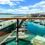 Orion House - Luxury Apartment Overlooking Milford Marina, Pembrokeshire