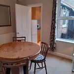 Strand Cottage