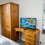 Plymouth Plym Valley Impressive House Free Parking In Great Location By Staystaycations