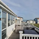 Chalet Ho!