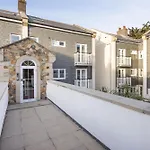 Bay View, Compass Point, Carbis Bay, St Ives