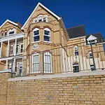 2 Belmont Court