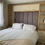 Lovely 6 Berth Caravan With Decking At Suffolk Sands Holiday Park Ref 45005Hc