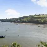 No 26 The Salcombe