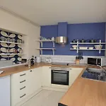 1 Bed In Aberaeron 49261