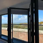 Fort View- Totland