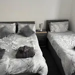 Apple Tree Lodge