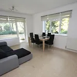 Dreamy Escape 2 Bed Apartment