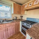 Lovely 6 Berth Caravan At Naze Marine Holiday Park In Essex Ref 17003C