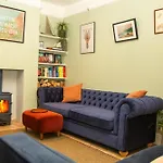 Stylish Padstow Townhouse