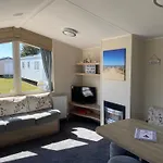 Karen'S Caravan