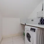 Beautiful Sea View And Allocated Free Parking 2 Bedroom Flat With Lift
