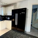 Home Hotel Sunderland - Free Double Parking