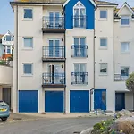 56 Moorings Reach