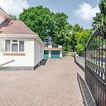 Seacroft Lodge