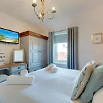 1 Beechcroft Cottage - Seahouses Northumberland