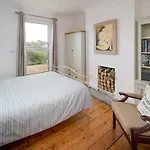 Seabreeze House