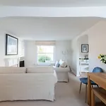 Bars Hill Cottage