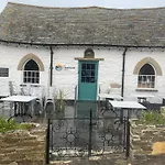 Luxury First-Floor Georgian Apartment In Boscastle, Cornwall